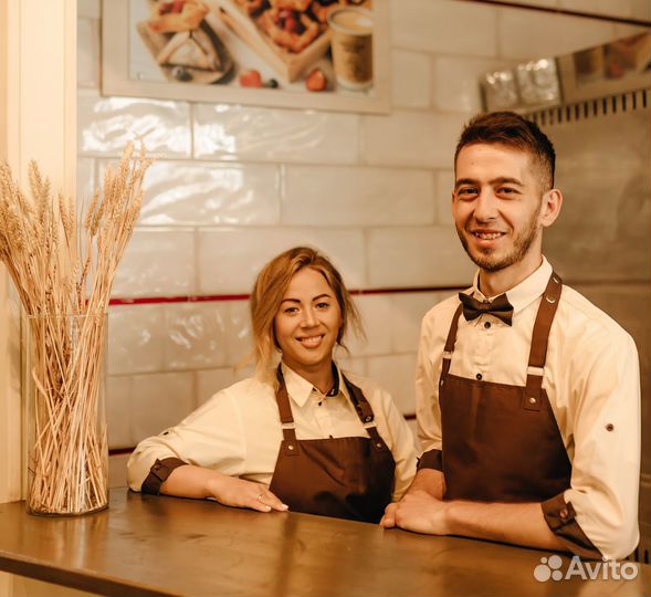 Официант (м. Проспект Большевиков)