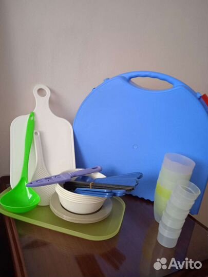 Набор для пикника в чемодане (столик) Корея