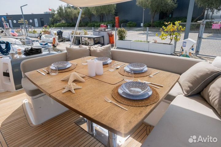 Azimut Magellano 53 (2015)