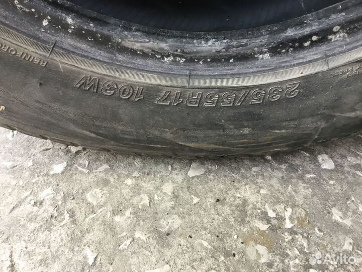Yokohama Advan ST V802 235/55 R17
