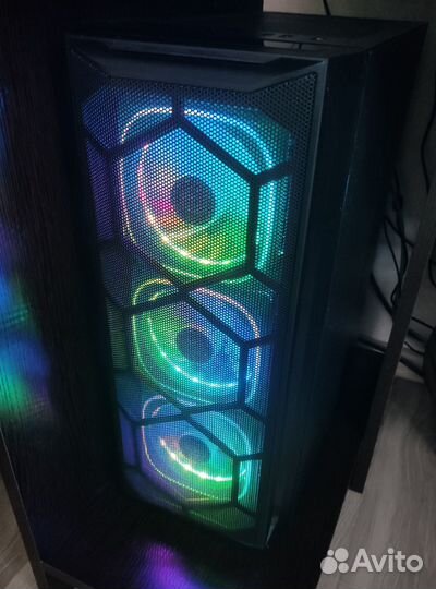 Игровой системник (Intel10400F/RTX2060S/16Gb 3200)