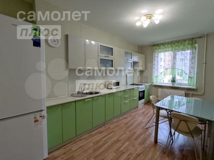3-к. квартира, 79 м², 6/10 эт.