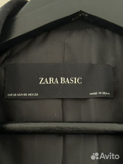 Пиджак женский Zara