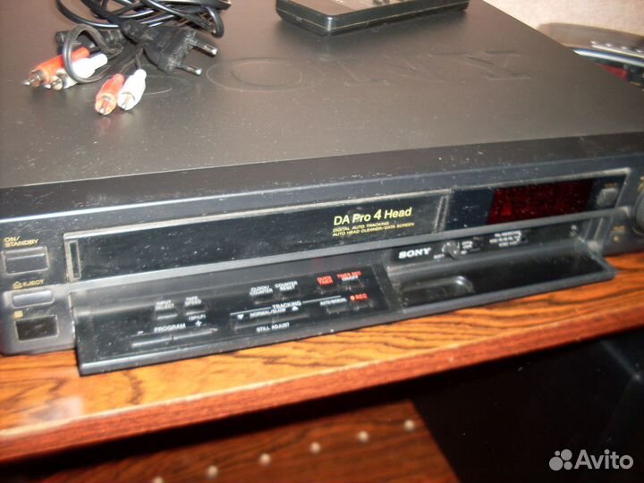 Видеомагнитофон sony SLV-X57 с пультом