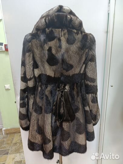 Шуба норковая с капюшоном