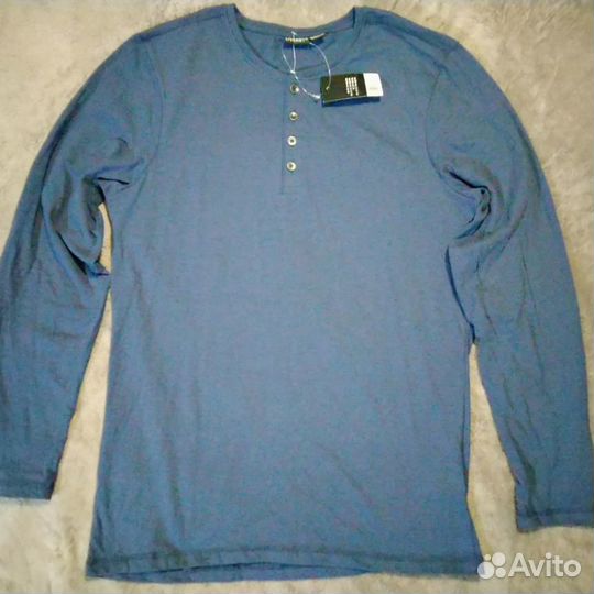 Футболки лонгслив Livergy и Fruit & Loom. M. Новые