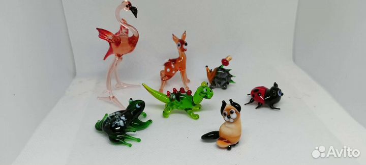 Фигурки из стекла