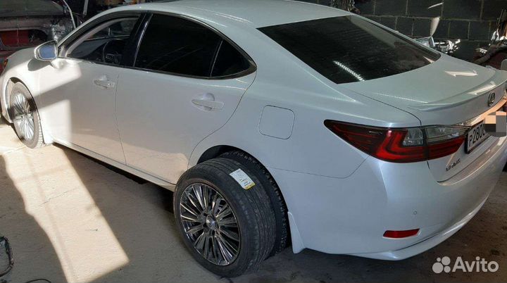 Комплект Rays Versus Stratagia R17+ dunlop