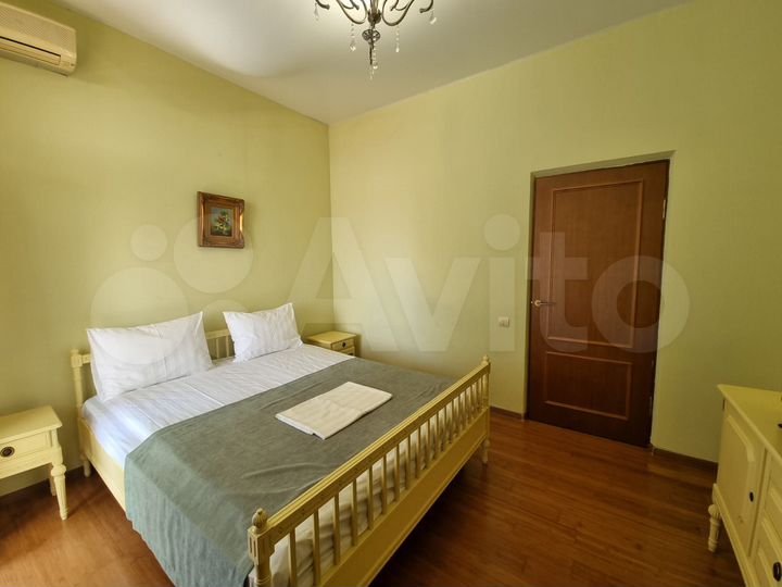 Дом 800 м² на участке 50 сот.