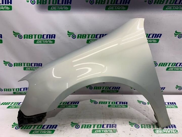 Крыло переднее левое Volkswagen Golf cayc 2010
