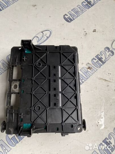 Блок предохранителей peugeot 1007 подкапотный