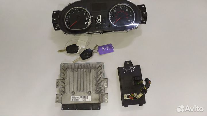 Блок управления двигателем Renault Duster 1 2013