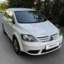 Volkswagen Golf Plus 1.6 MT, 2008, 276 000 км, с пробегом, цена 595 000 руб.