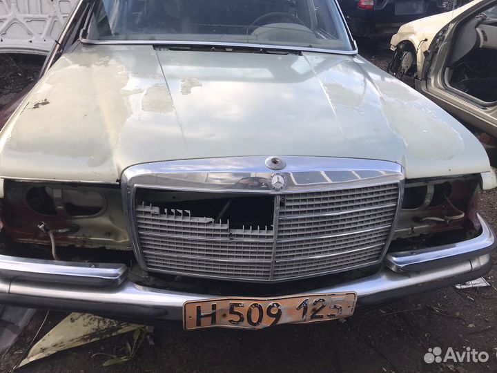 Капот на Mercedes-Benz S-класс W116
