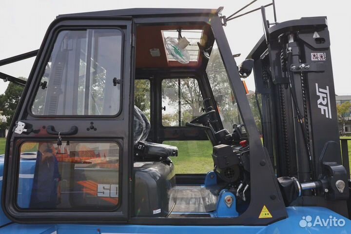 Вилочный погрузчик TRF D50-3M, 2023