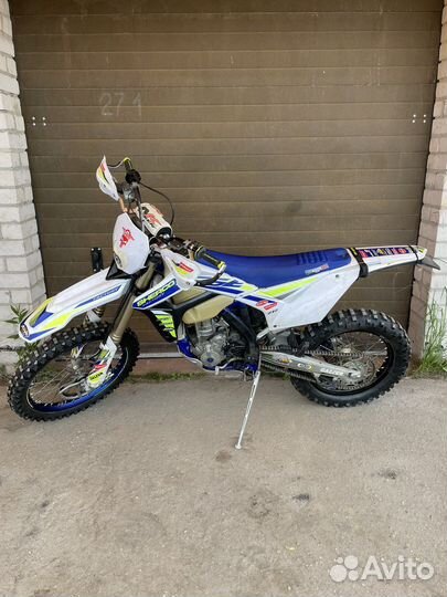 Мотоцикл sherco 300