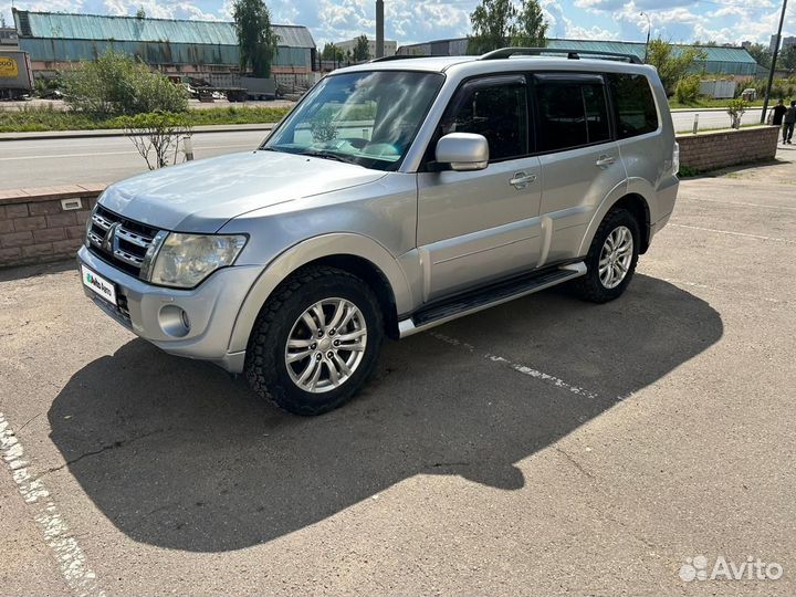 Mitsubishi Pajero 3.0 AT, 2011, 311 000 км