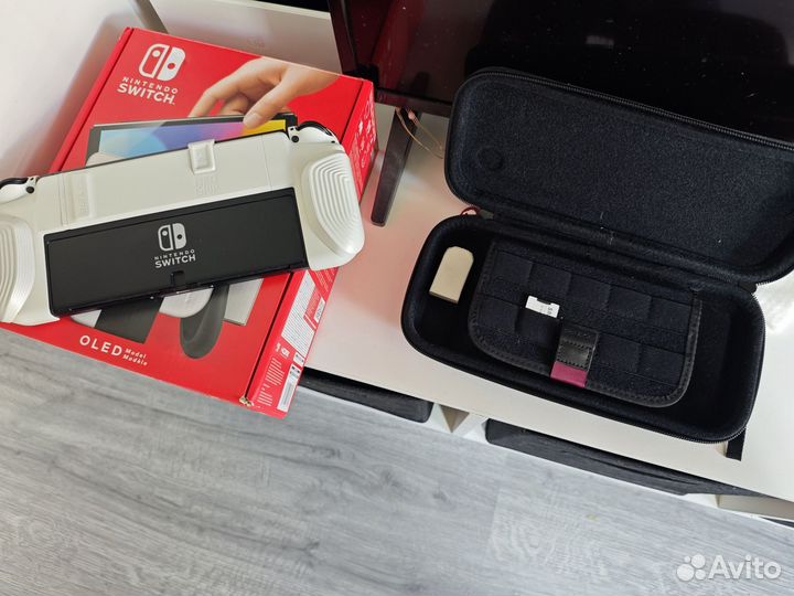 Nintendo Switch oled 64+512 чип
