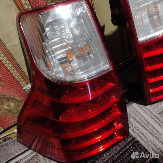 Задние светодиодные фонари Toyota Prado 150