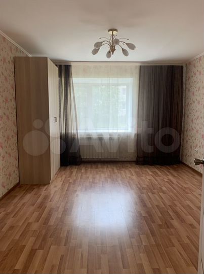 2-к. квартира, 55 м², 1/5 эт.