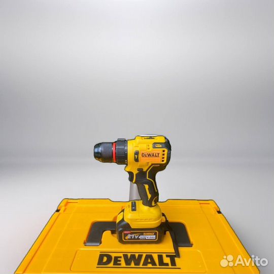 Набор 7 в 1 + 6 акб + 2 зу Dewalt арт:380