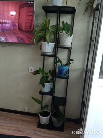 Подставка для цветов на 9 горшков