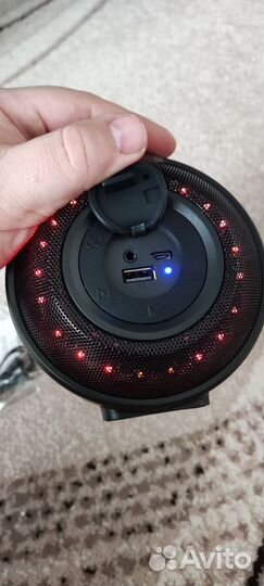 Портативная колонка