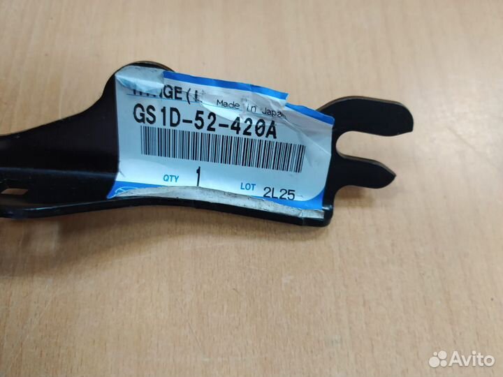 Петля капота левая Mazda 6 GH GS1D52420A