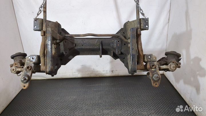 Балка подвески передняя Volkswagen Transporter 4