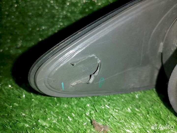 Фонарь (стоп сигнал) правый 220-61971 седан/черный