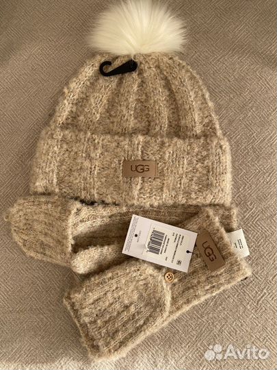 Новый комплект шапка и варежки UGG женский