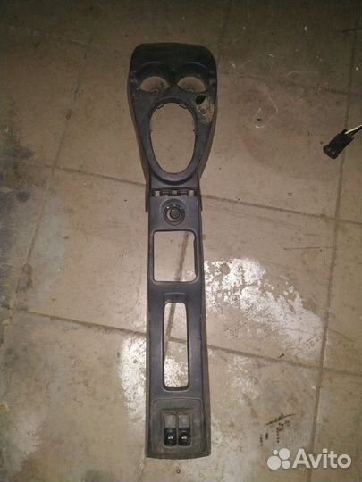 Пластик салона Renault Logan