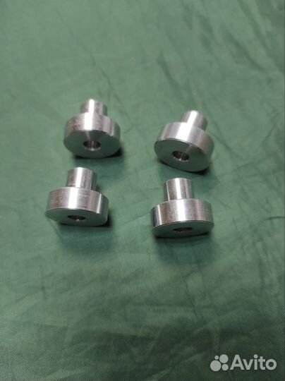 Ножки для аппаратуры