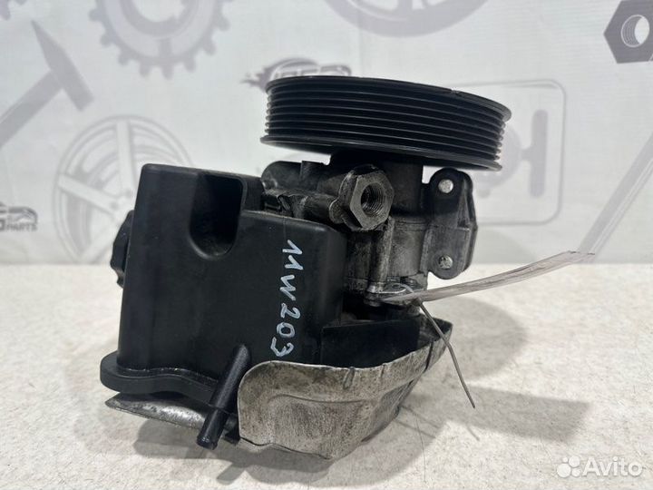 Насос гур Mercedes-Benz C W203 M271.946 2006