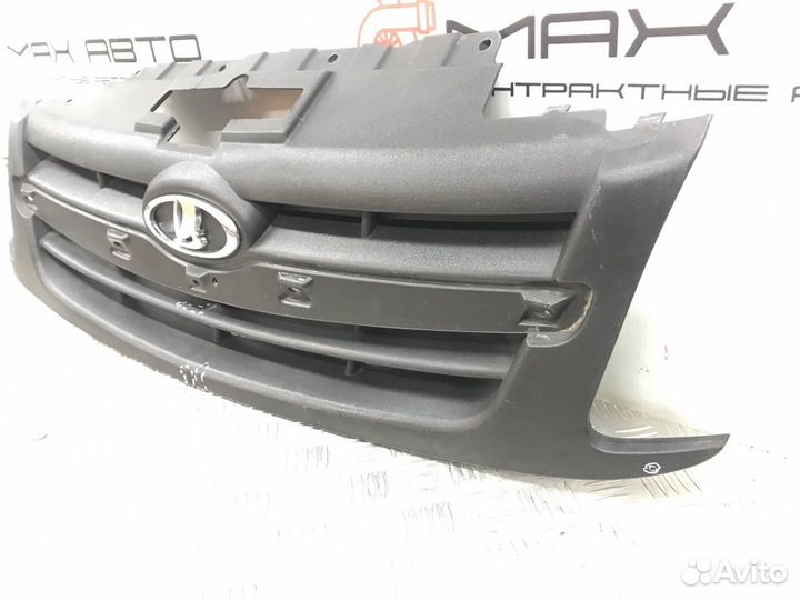 Б/У решетка радиатора передний LADA Granta 2191