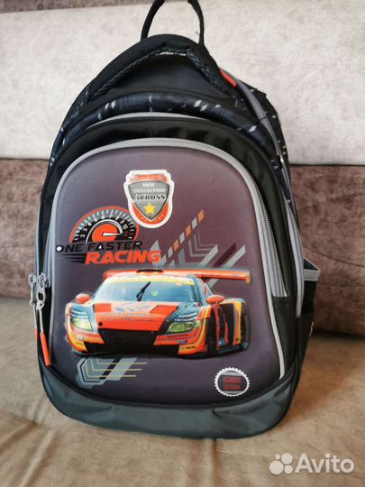 Рюкзак школьник