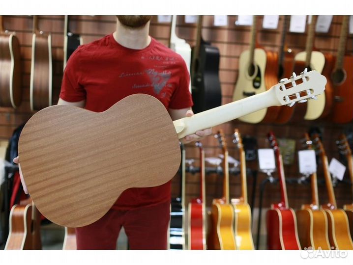 Kremona S65C-GG Sofia кедр классическая гитара