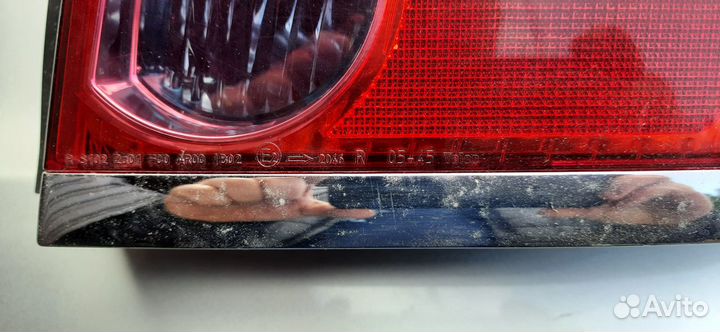 Задний правый фонарь Тойота Авенсис 2003-2006