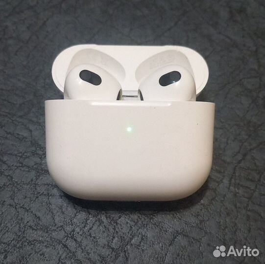 Беспроводные наушники apple airpods 3