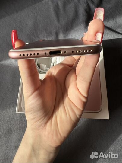 iPhone 7, 32 ГБ