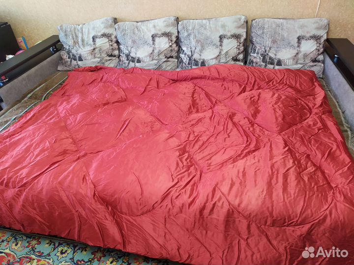 Одеяло пуховое