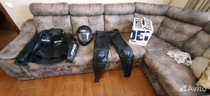 Кожаный костюм dainese 54 размер 185 рост