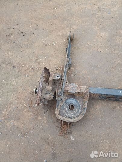 Опель виваро,Рено трафик 2006г задняя балка