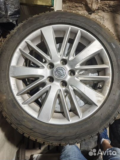 Yokohama Ice Guard IG50+ 215/55 R17