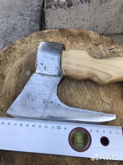 Топор кулачный