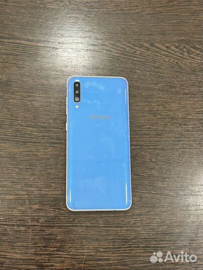 Samsung Galaxy A70, 6/128 ГБ