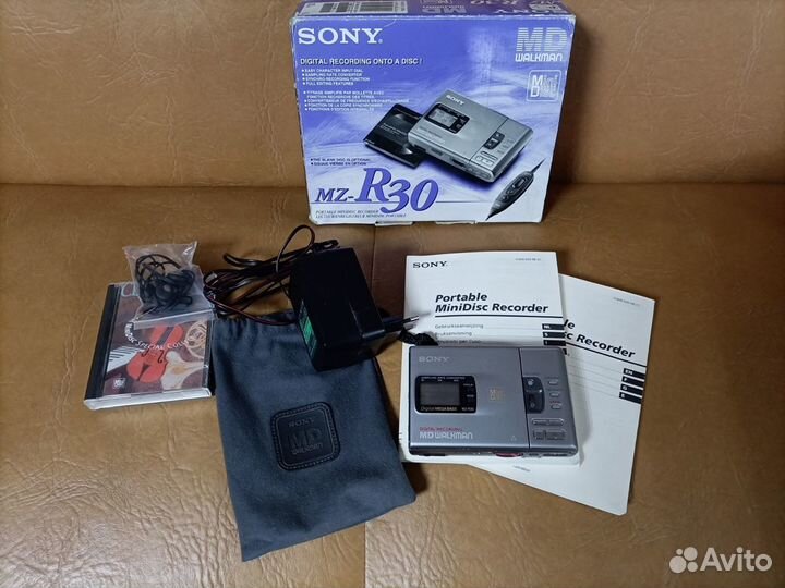 Sony MZ R30. Мини диск плеер