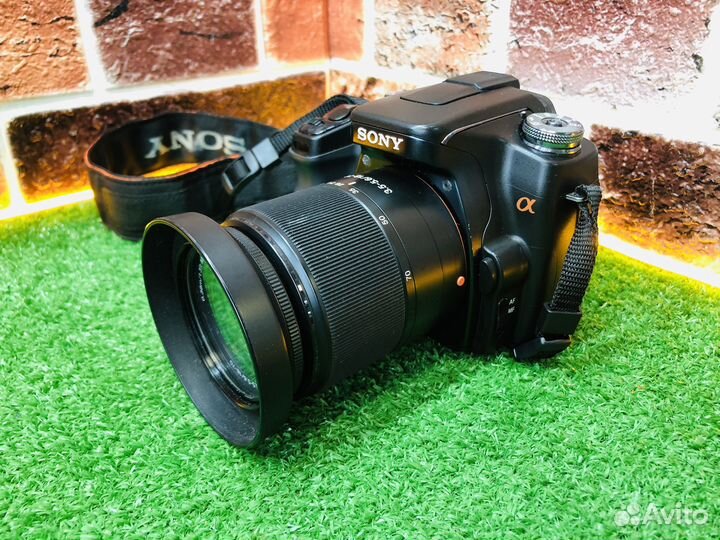 Z.12967 Sony dslr-a100 sony 3.5-5.6/18-70