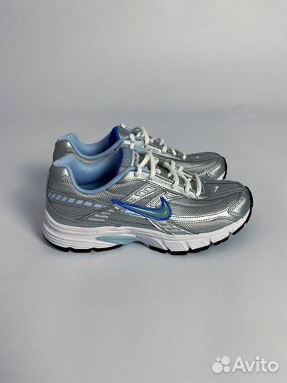 Nike Initiator