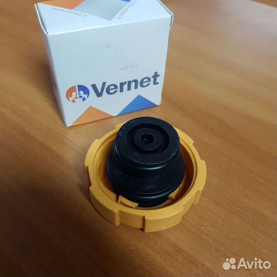 Крышка расширительного бачка Opel Astra H, Vectra